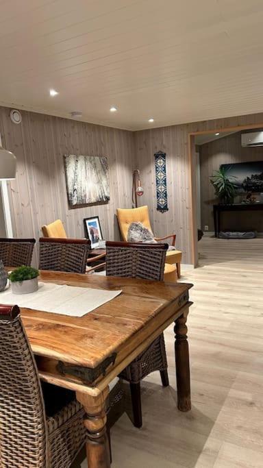 Holiday home Mountainside - Breivikeidet Tromso