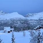Mountainside Lodge - Breivikeidet