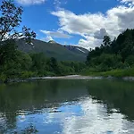 Mountainside Lodge - Breivikeidet